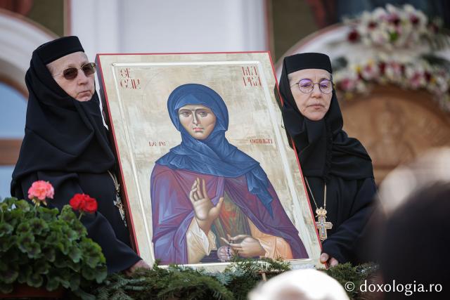 (Foto) Proclamarea locală a canonizării Sfintei Cuvioase Mavra de pe Ceahlău