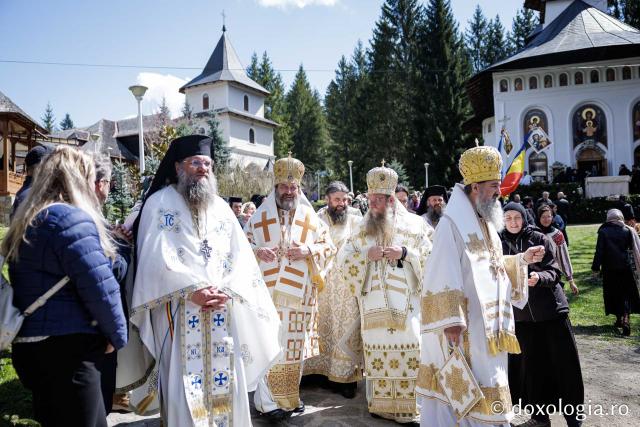(Foto) Proclamarea locală a canonizării Sfintei Cuvioase Mavra de pe Ceahlău