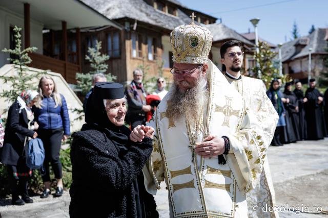 (Foto) Proclamarea locală a canonizării Sfintei Cuvioase Mavra de pe Ceahlău