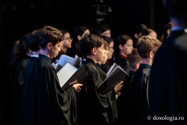 (Foto) IBMF2026 – Concert de muzică bizantină dedicat vieții Maicii Domnului la Botoșani