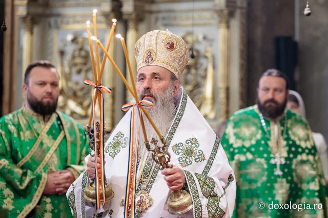 Praznicul Cincizecimii, la Catedrala Mitropolitană din Iași