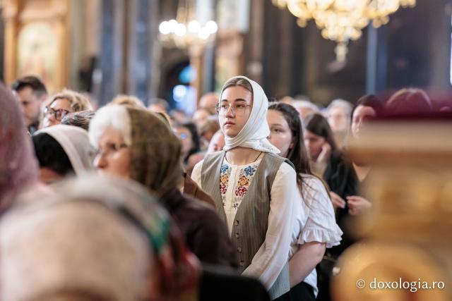 Praznicul Cincizecimii, la Catedrala Mitropolitană din Iași