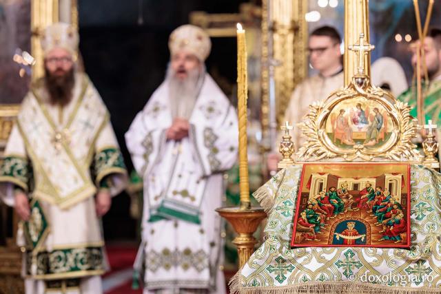 Praznicul Cincizecimii, la Catedrala Mitropolitană din Iași