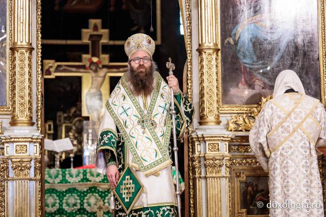 Praznicul Cincizecimii, la Catedrala Mitropolitană din Iași