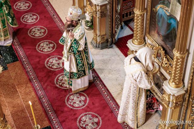 Praznicul Cincizecimii, la Catedrala Mitropolitană din Iași
