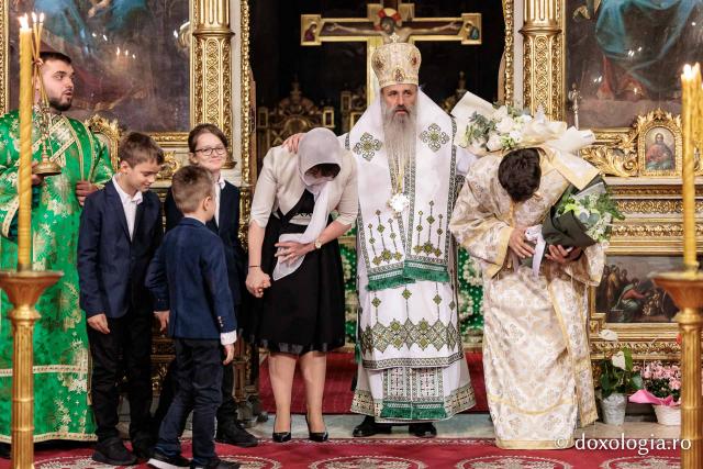 Praznicul Cincizecimii, la Catedrala Mitropolitană din Iași