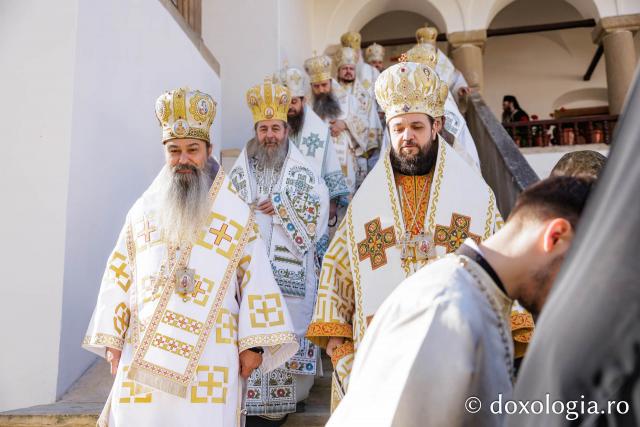 Sfânta Liturghie de la Proclamarea Canonizării Sfintei Cuvioase Matrona de la Hurezi