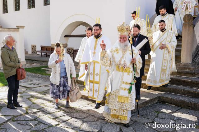 Sfânta Liturghie de la Proclamarea Canonizării Sfintei Cuvioase Matrona de la Hurezi