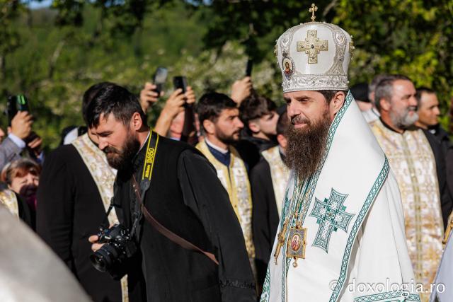 (Foto) Sfânta Liturghie de la Proclamarea Canonizării Sfintei Cuvioase Matrona de la Hurezi