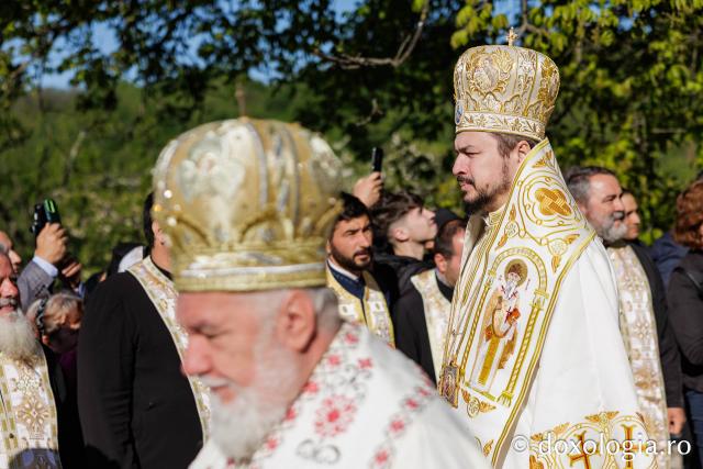 Sfânta Liturghie de la Proclamarea Canonizării Sfintei Cuvioase Matrona de la Hurezi