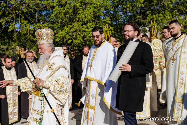 Sfânta Liturghie de la Proclamarea Canonizării Sfintei Cuvioase Matrona de la Hurezi