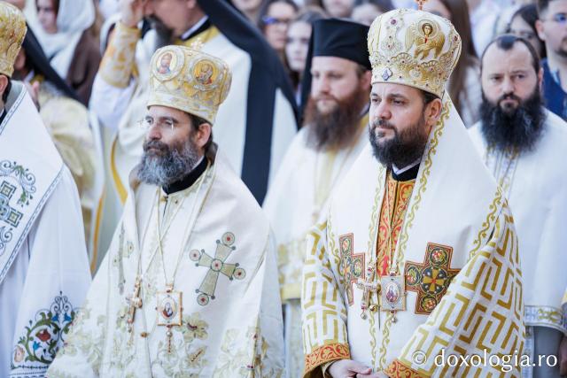 Sfânta Liturghie de la Proclamarea Canonizării Sfintei Cuvioase Matrona de la Hurezi