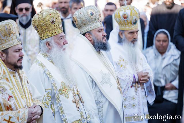 Sfânta Liturghie de la Proclamarea Canonizării Sfintei Cuvioase Matrona de la Hurezi