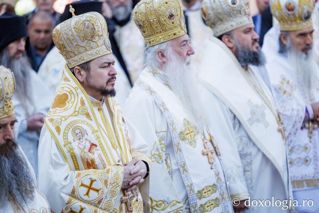 Sfânta Liturghie de la Proclamarea Canonizării Sfintei Cuvioase Matrona de la Hurezi