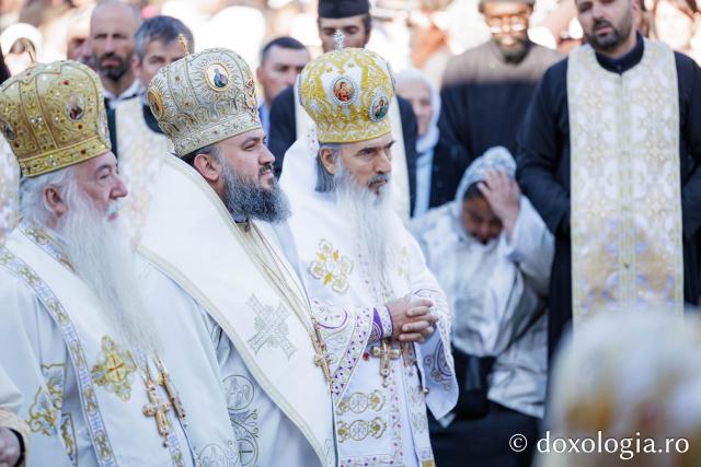 Sfânta Liturghie de la Proclamarea Canonizării Sfintei Cuvioase Matrona de la Hurezi