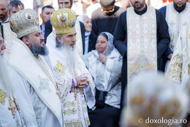 Sfânta Liturghie de la Proclamarea Canonizării Sfintei Cuvioase Matrona de la Hurezi
