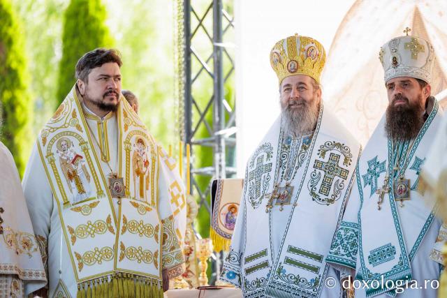 Sfânta Liturghie de la Proclamarea Canonizării Sfintei Cuvioase Matrona de la Hurezi