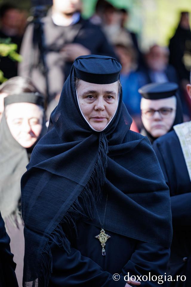 Sfânta Liturghie de la Proclamarea Canonizării Sfintei Cuvioase Matrona de la Hurezi