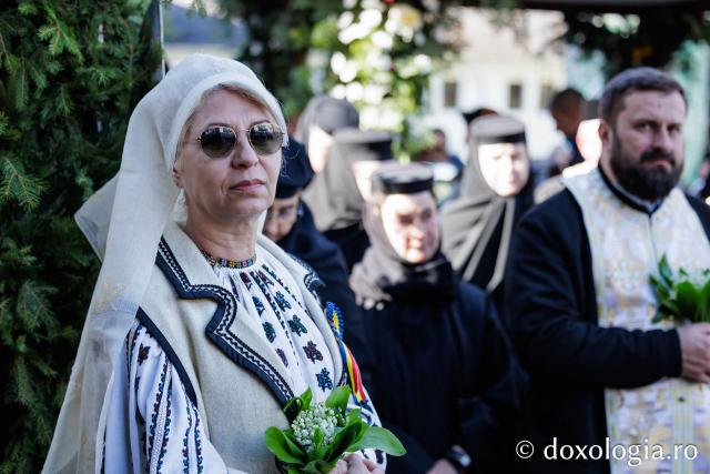 Sfânta Liturghie de la Proclamarea Canonizării Sfintei Cuvioase Matrona de la Hurezi
