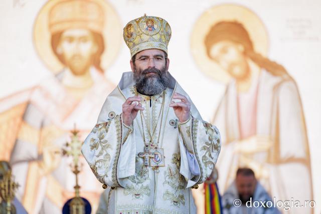 Sfânta Liturghie de la Proclamarea Canonizării Sfintei Cuvioase Matrona de la Hurezi