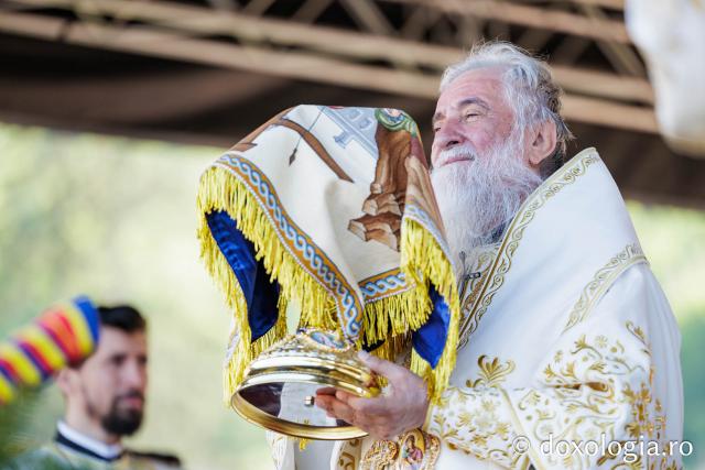 Sfânta Liturghie de la Proclamarea Canonizării Sfintei Cuvioase Matrona de la Hurezi