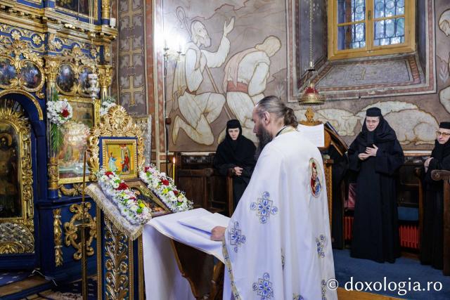 Sfânta Liturghie cu ocazia proclamării locale a canonizării Sfintei Cuvioase Mavra de pe Ceahlău