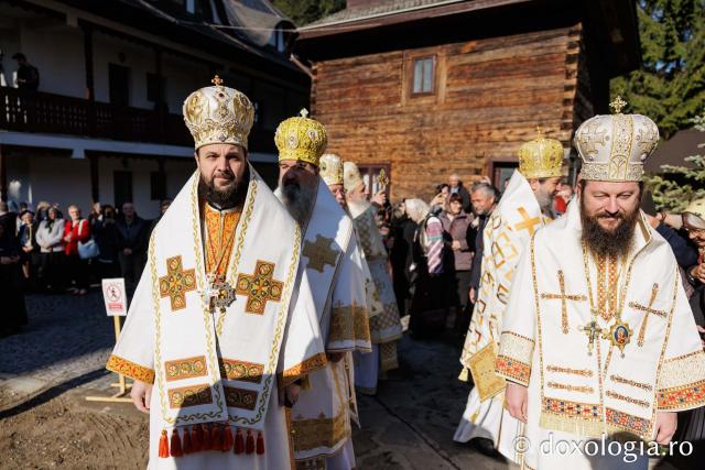 Sfânta Liturghie cu ocazia proclamării locale a canonizării Sfintei Cuvioase Mavra de pe Ceahlău