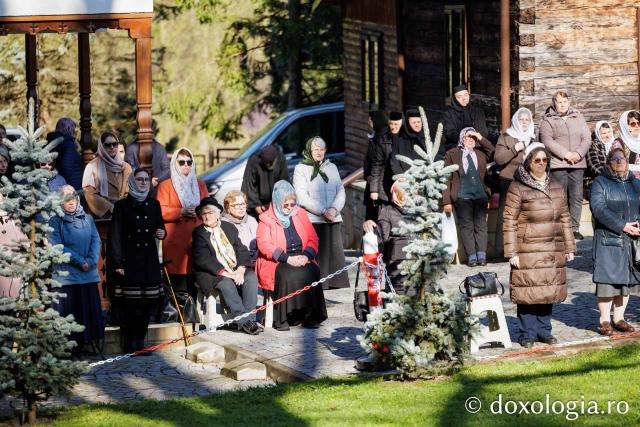 Sfânta Liturghie cu ocazia proclamării locale a canonizării Sfintei Cuvioase Mavra de pe Ceahlău