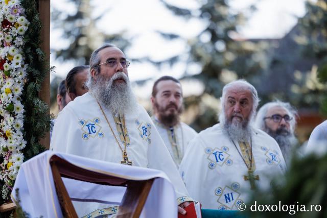 Sfânta Liturghie cu ocazia proclamării locale a canonizării Sfintei Cuvioase Mavra de pe Ceahlău