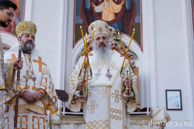 Sfânta Liturghie cu ocazia proclamării locale a canonizării Sfintei Cuvioase Mavra de pe Ceahlău