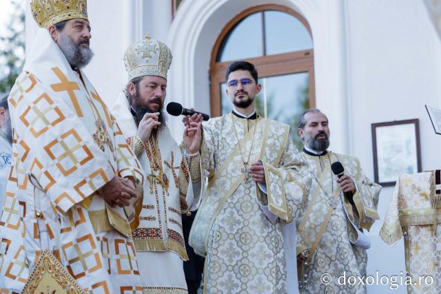 Sfânta Liturghie cu ocazia proclamării locale a canonizării Sfintei Cuvioase Mavra de pe Ceahlău