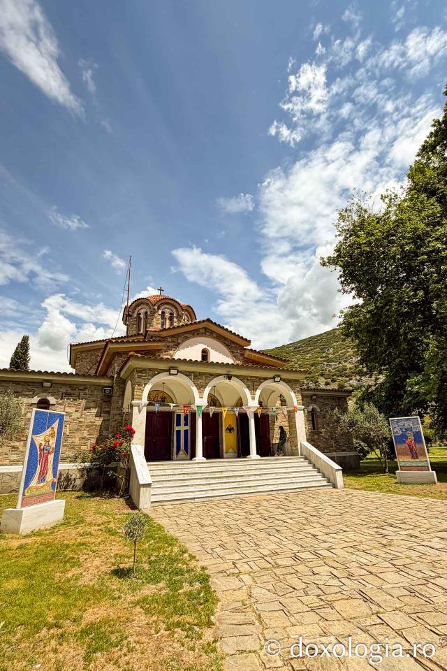 Pași de pelerin la vechiul Filipi, în ziua de prăznuire a Sfintei Lidia - prima creștină din Europa
