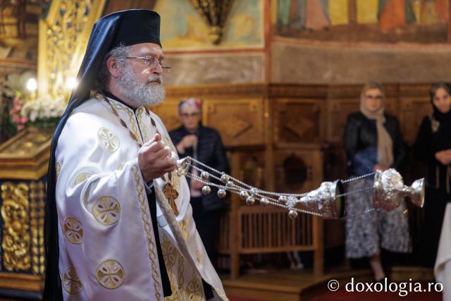 Priveghere la hramul Mănăstirii Golia din Iași