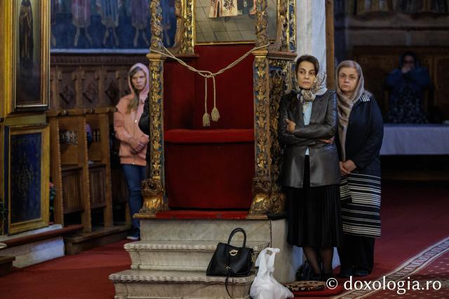 Priveghere la hramul Mănăstirii Golia din Iași