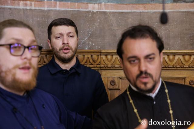 Priveghere la hramul Mănăstirii Golia din Iași