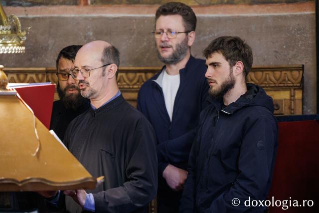 Priveghere la hramul Mănăstirii Golia din Iași