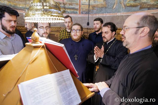 Priveghere la hramul Mănăstirii Golia din Iași