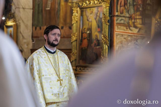 Priveghere la hramul Mănăstirii Golia din Iași