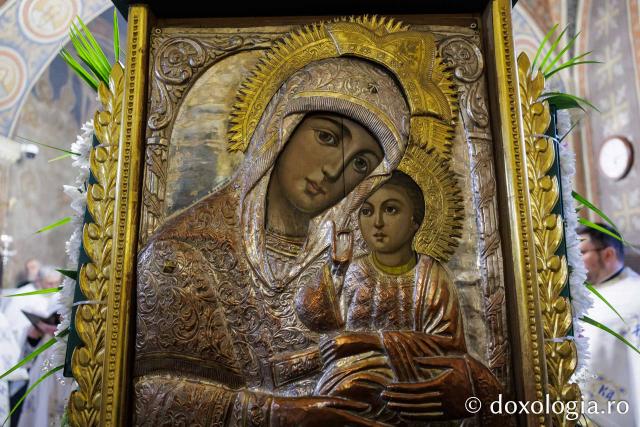 Priveghere la Mănăstirea Durău