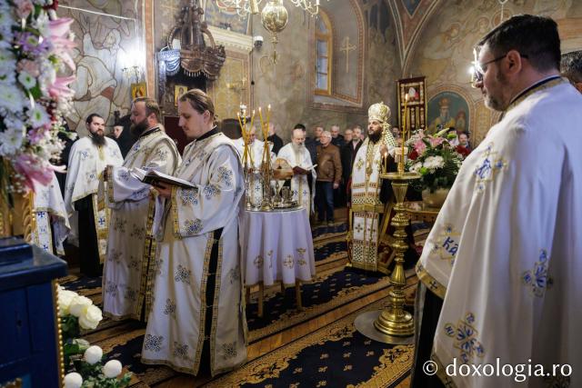 Priveghere la Mănăstirea Durău