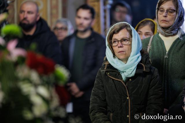 Priveghere la Mănăstirea Durău