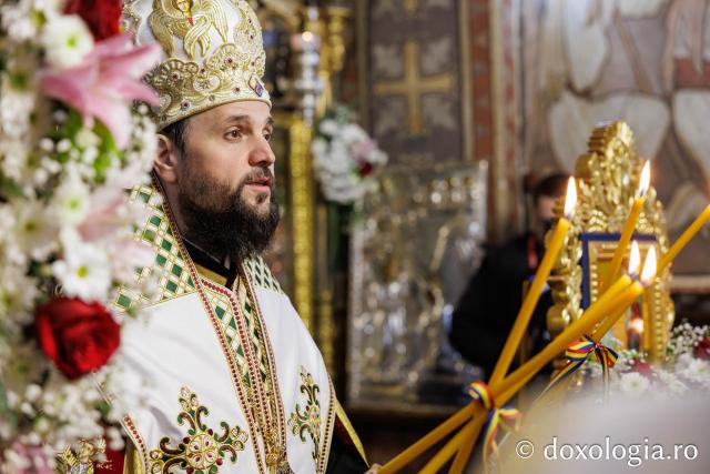 Priveghere la Mănăstirea Durău