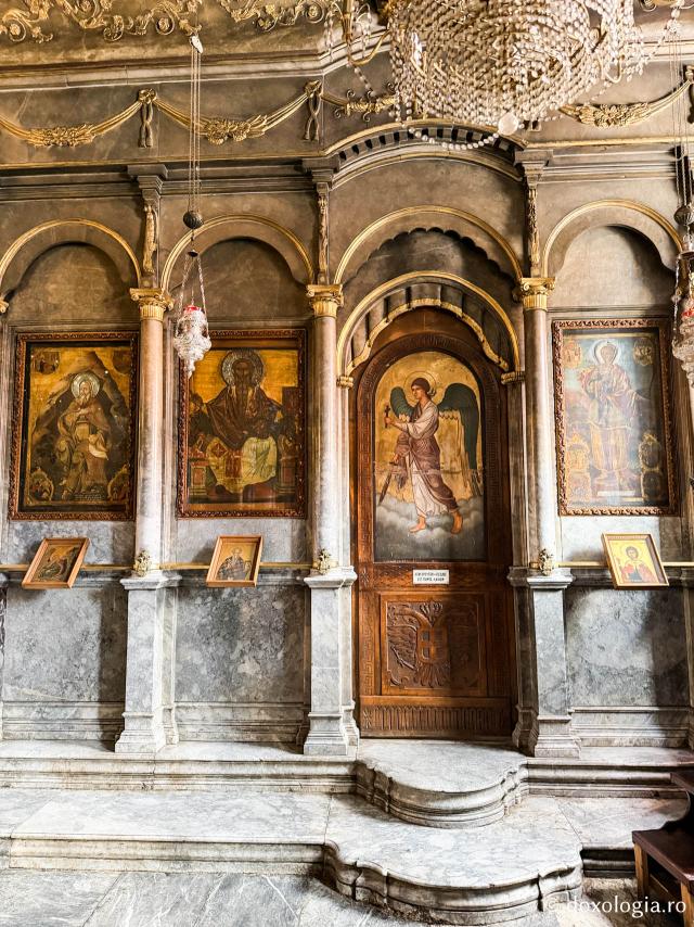 Biserica „Adormirea Maicii Domnului” din Agiasos, Insula Lesvos