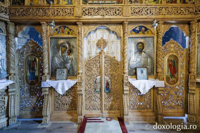 Biserica „Sfântul Nicolae” din Farcașa din județul Neamț