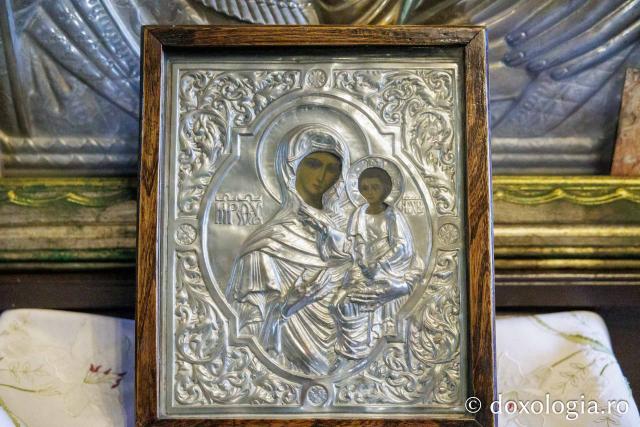 Biserica „Sfântul Nicolae” din Farcașa din județul Neamț