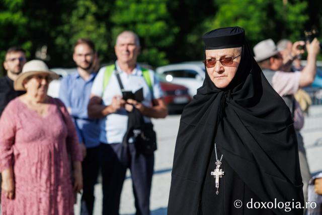 Sfânta Liturghie de la Proclamarea Canonizării Sfintei Cuvioase Filotimia de la Râmeț