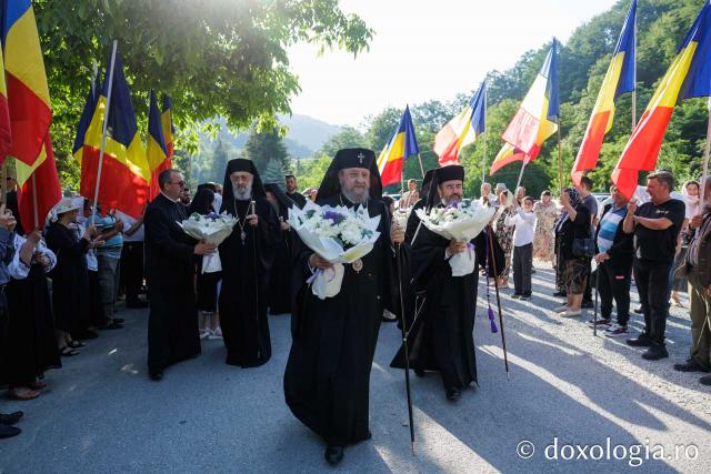 Sfânta Liturghie de la Proclamarea Canonizării Sfintei Cuvioase Filotimia de la Râmeț