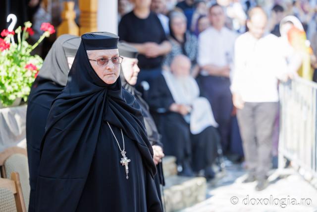 Sfânta Liturghie de la Proclamarea Canonizării Sfintei Cuvioase Filotimia de la Râmeț