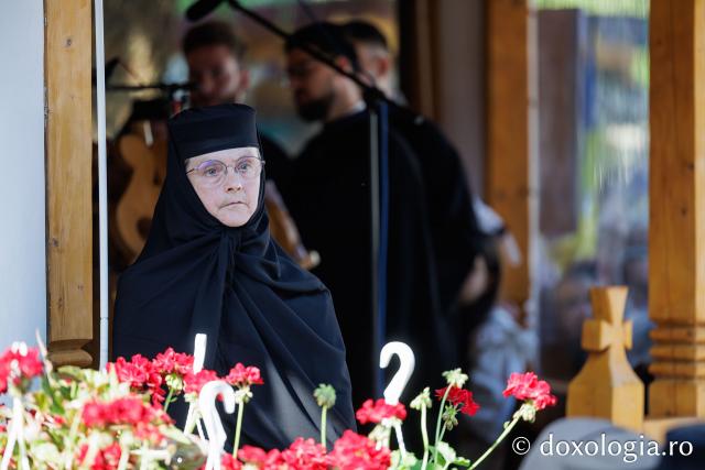 Sfânta Liturghie de la Proclamarea Canonizării Sfintei Cuvioase Filotimia de la Râmeț
