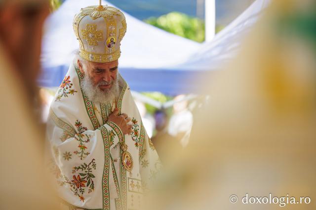 Sfânta Liturghie de la Proclamarea Canonizării Sfintei Cuvioase Filotimia de la Râmeț